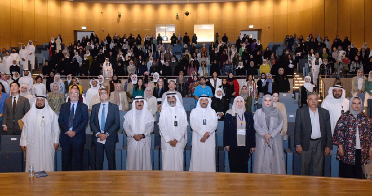 مؤتمر 'مركز اللغات': الذكاء الاصطناعي ساهم  في إعادة تشكيل آلية تدريس اللغة الإنكليزية