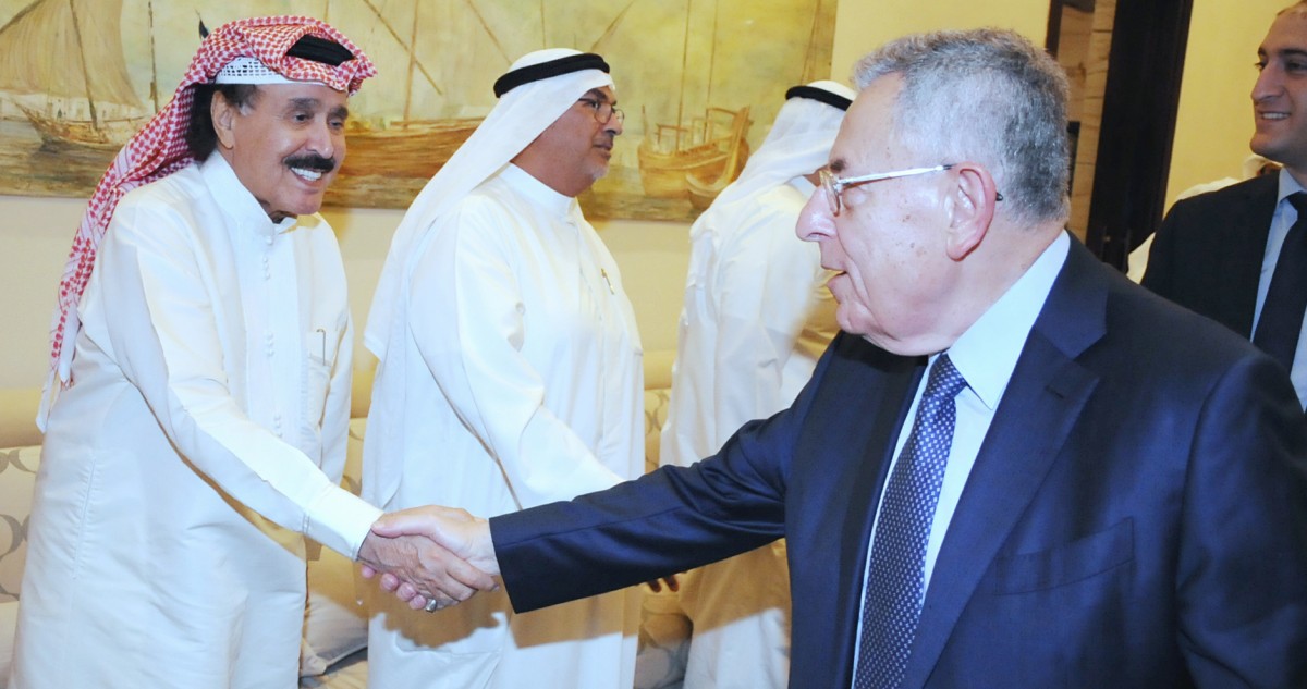 السنيورة يحط في ديوان البحر