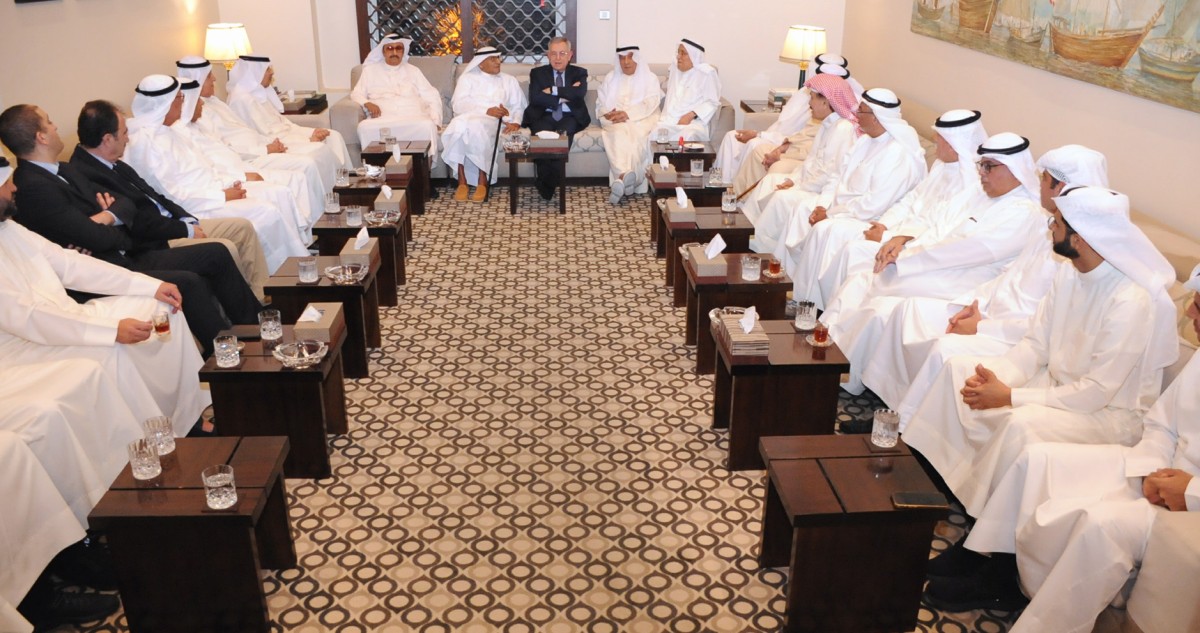 السنيورة يحط في ديوان البحر