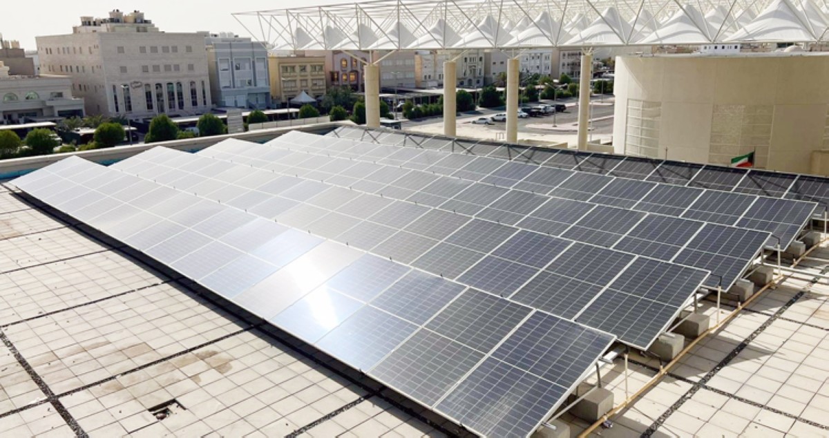 الطاقة الشمسية... تضيء المدارس