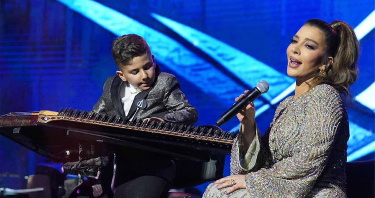 أصالة أشعلت مسرح الأرينا... 'اشتقت لكم' أكثر من مرة