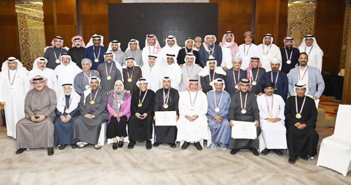 مهرجان الكويت المسرحي يحتفي بالرواد واللجنة الدائمة للفرق الأهلية
