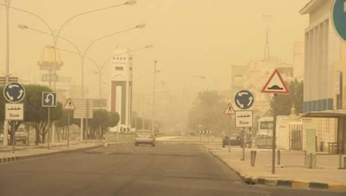 مدارس المرحلة الابتدائية تلغي طابور الصباح بسبب موجة الغبار وانخفاض درجات الحرارة