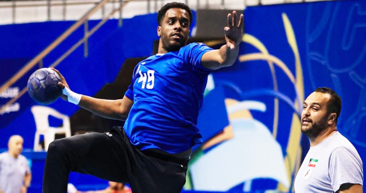 'أزرق اليد' إلى تونس 23 الجاري
