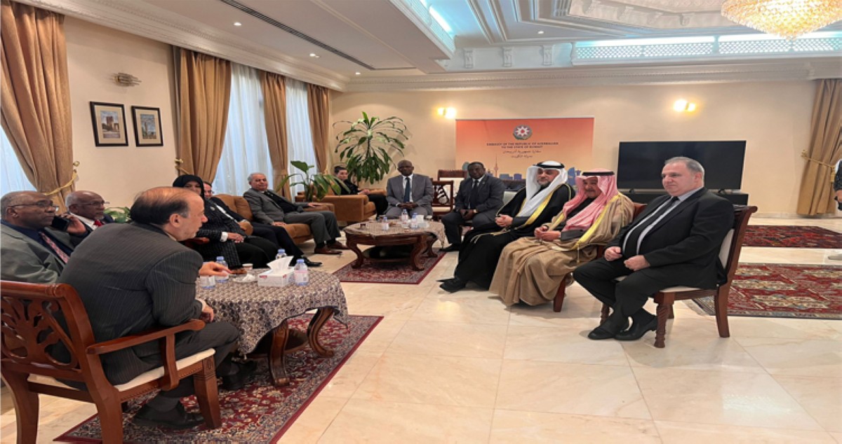 سفارة أذربيجان تفتح سجل التعازي في ضحايا سقوط الطائرة