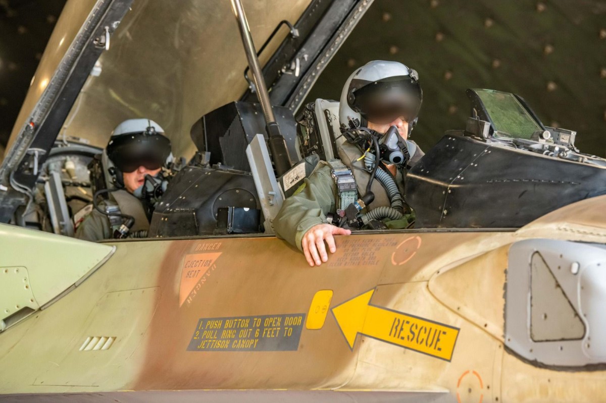 للمرة الخامسة ... إسرائيل تضرب الحوثيين بالتوزاي مع غارات غربية