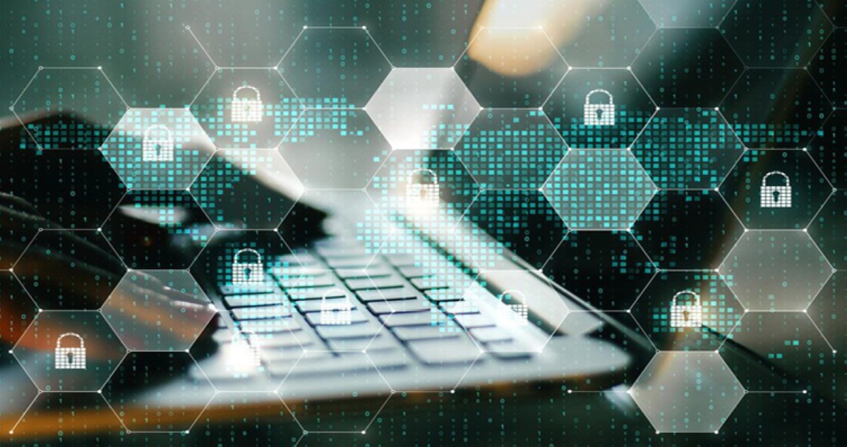 حجب 'الأعمال الممتازة' عن الجهات المتأخرة بالربط الآلي مع 'الخدمة المدنية'