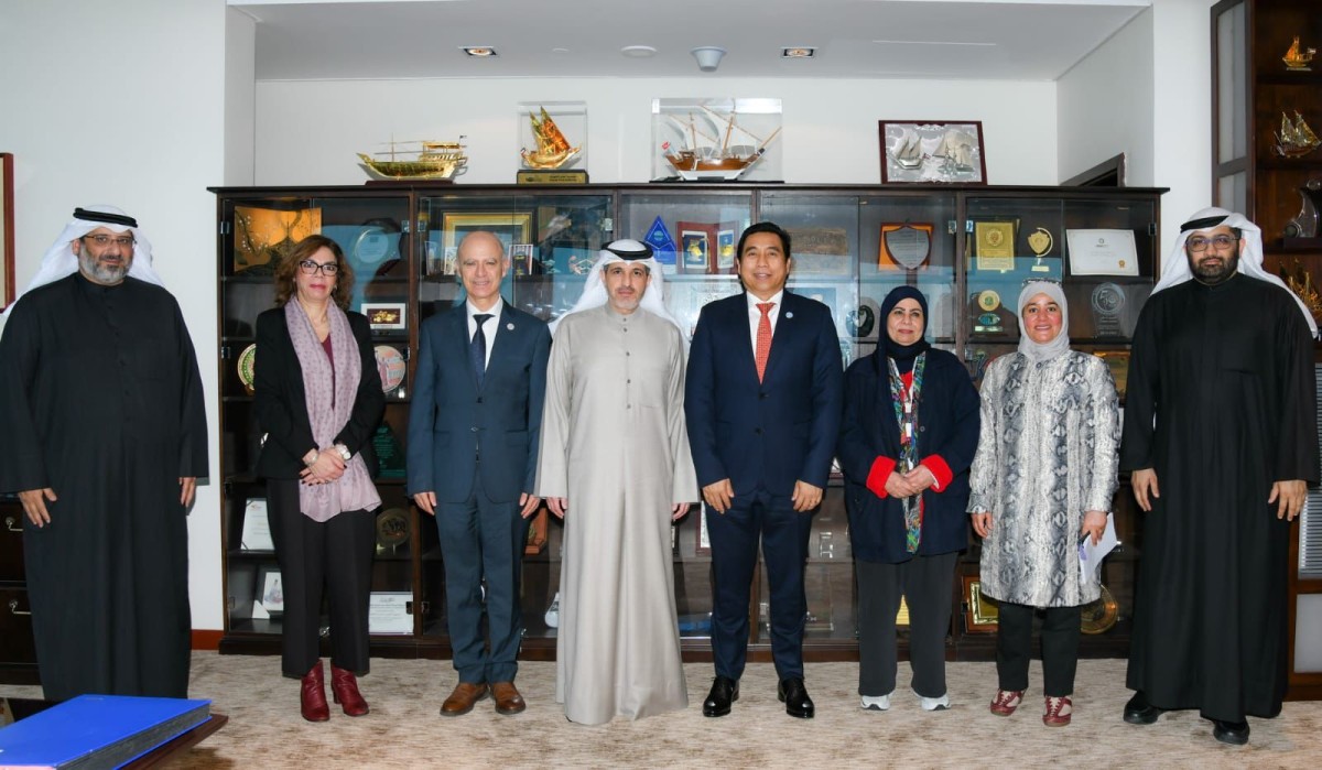 معهد الأبحاث يبحث مع 'الفاو' تطوير المشاريع المشتركة وتحسين الانتاج الزراعي والحيواني