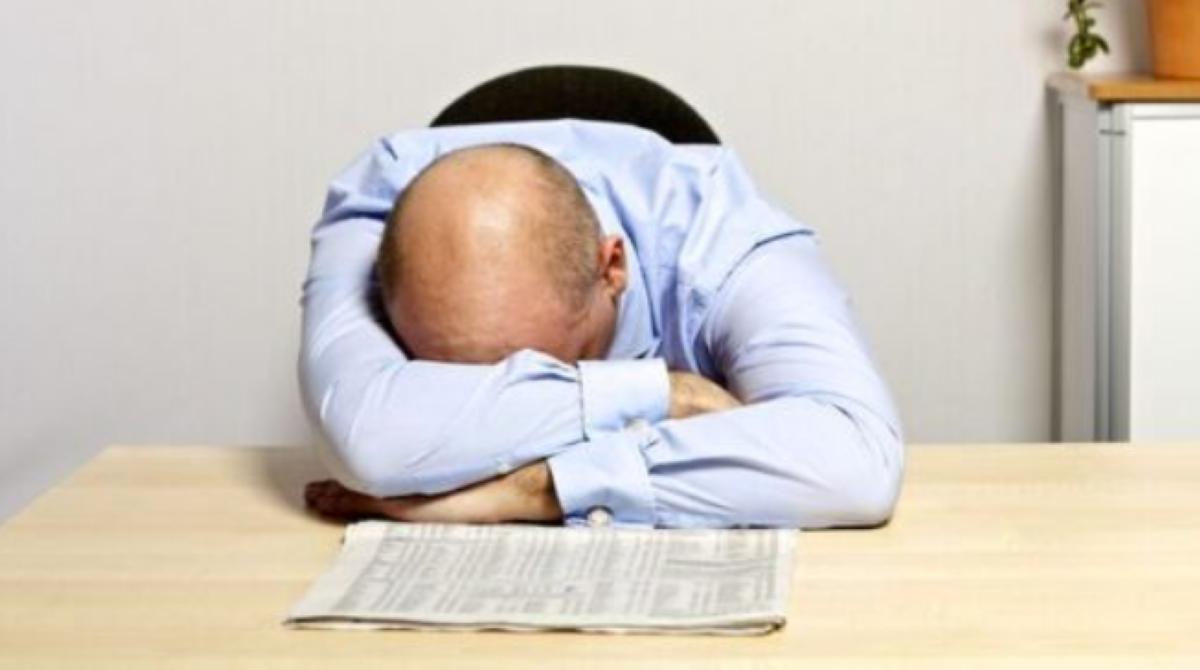 'غفوة قصيرة' تسلب سفيراً إسبانياً منصبه