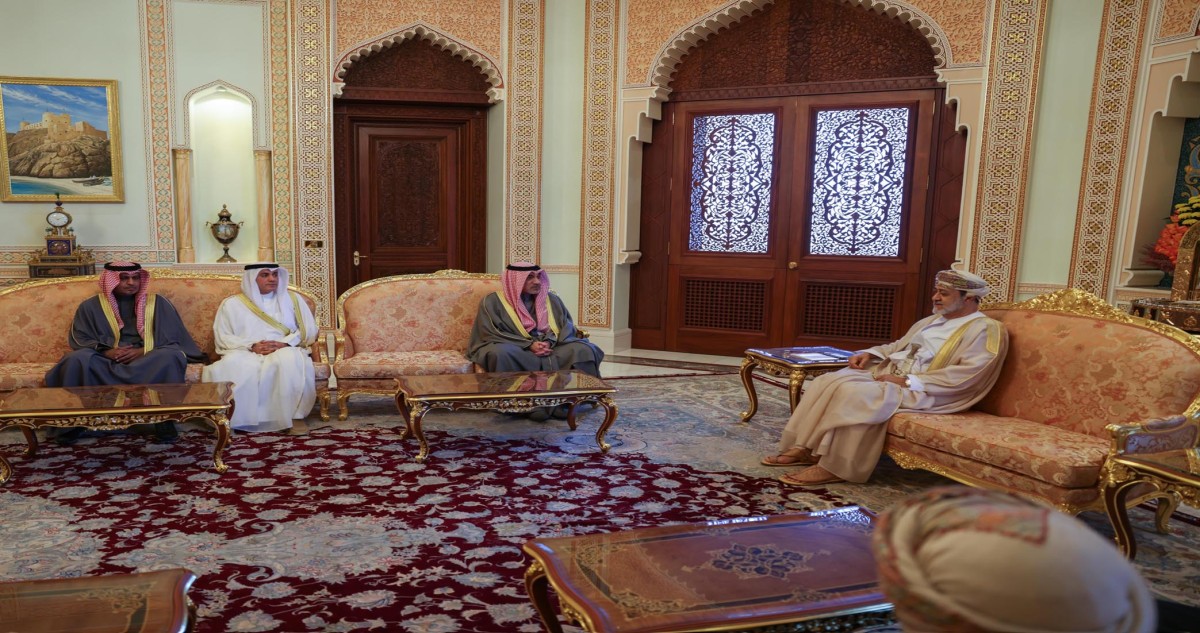 سلطان عُمان استقبل النائب الأول واستعرضا العلاقات الراسخة وسبل تعزيزها