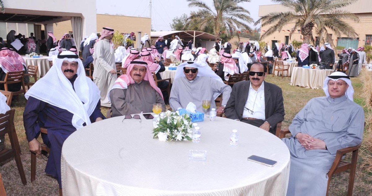 'عزايز' علي الجابر احتضنت أصحاب الدواوين