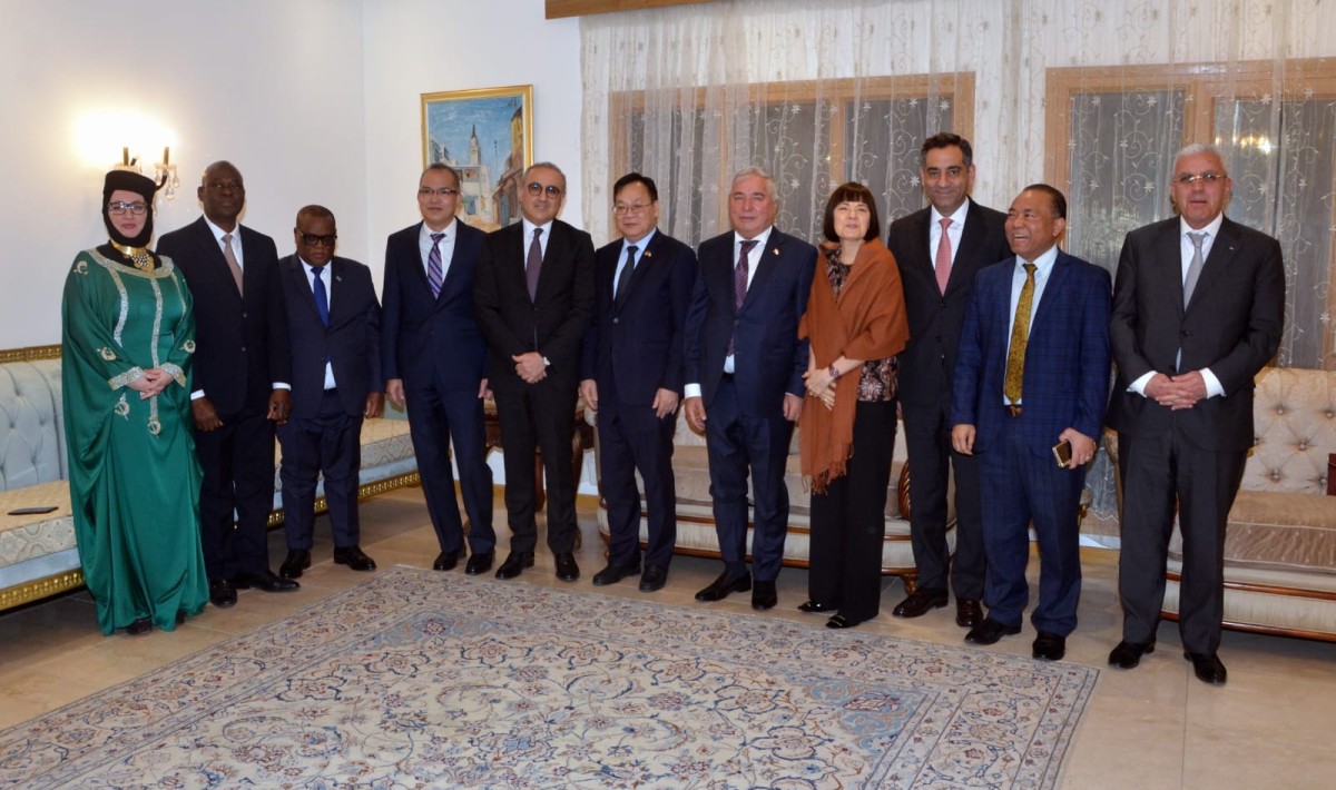 السفارة التونسية نظّمت ديوانية الناطقين بالفرنسية بالتعاون مع المعهد الفرنسي في الكويت ومجلس النهوض بالفرنكوفونية