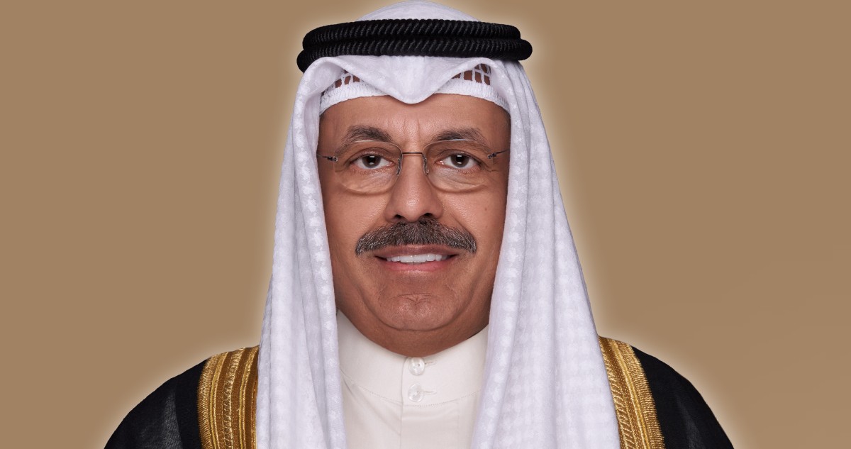 أبناء الأمير الراحل نواف الأحمد يستقبلون التهاني 8 و9 بدار يمامة