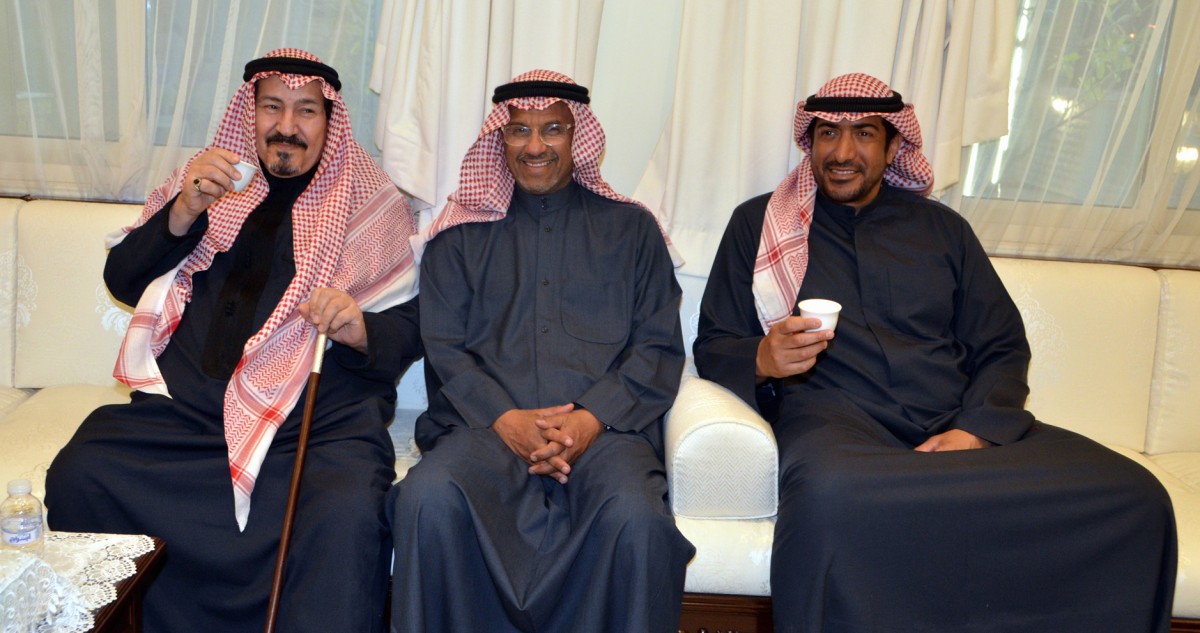 ديوان الدغيشم يستقبل المهنئين... مبارك عليكم الشهر