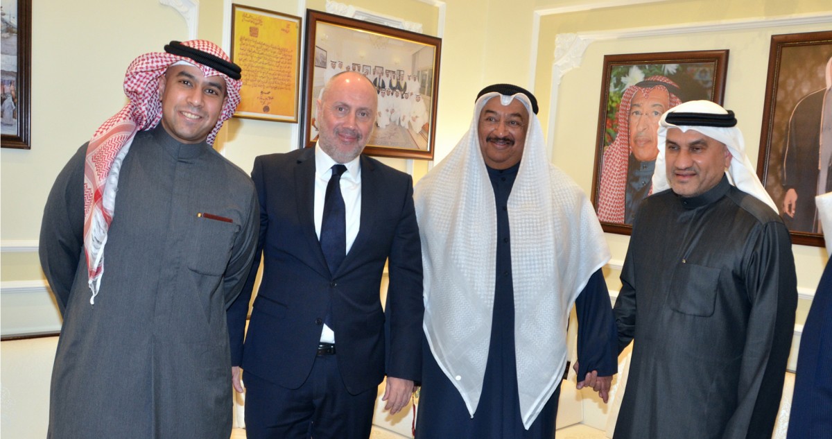 ديوان الدغيشم يستقبل المهنئين... مبارك عليكم الشهر