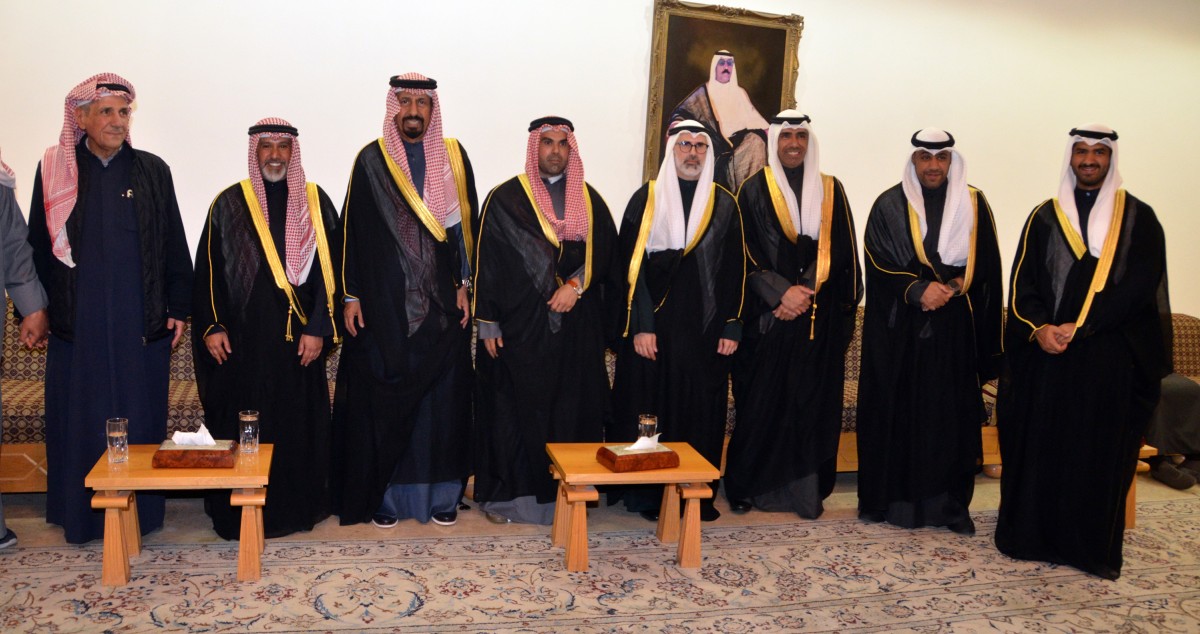 ديوان خالد الجابر يستقبل المهنئين بالشهر الكريم