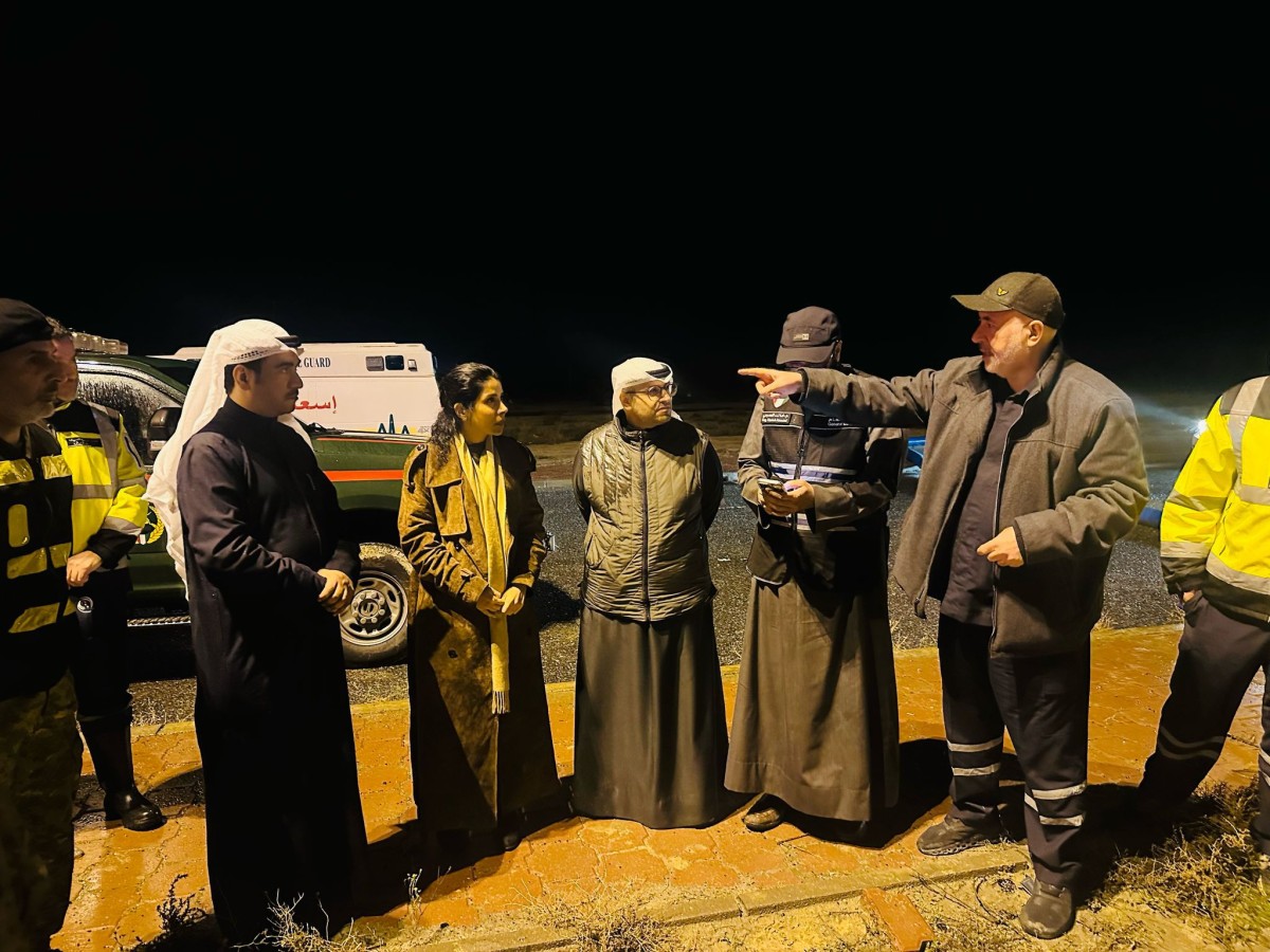 &rlm;وزيرة الأشغال: فرقنا تعالج تجمعات المياه لمنع أي تأثيرات سلبية على حركة المرور والممتلكات
