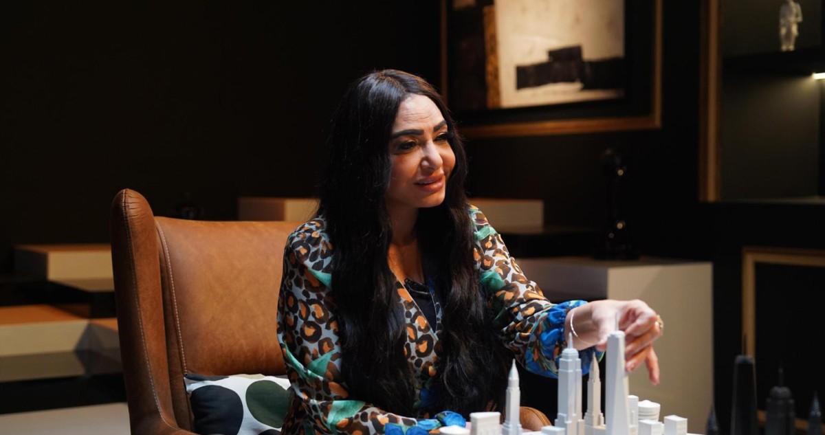 'شطرنج'... لعبة حوارية ناضجة كشفت الجوانب الإنسانية للنجوم