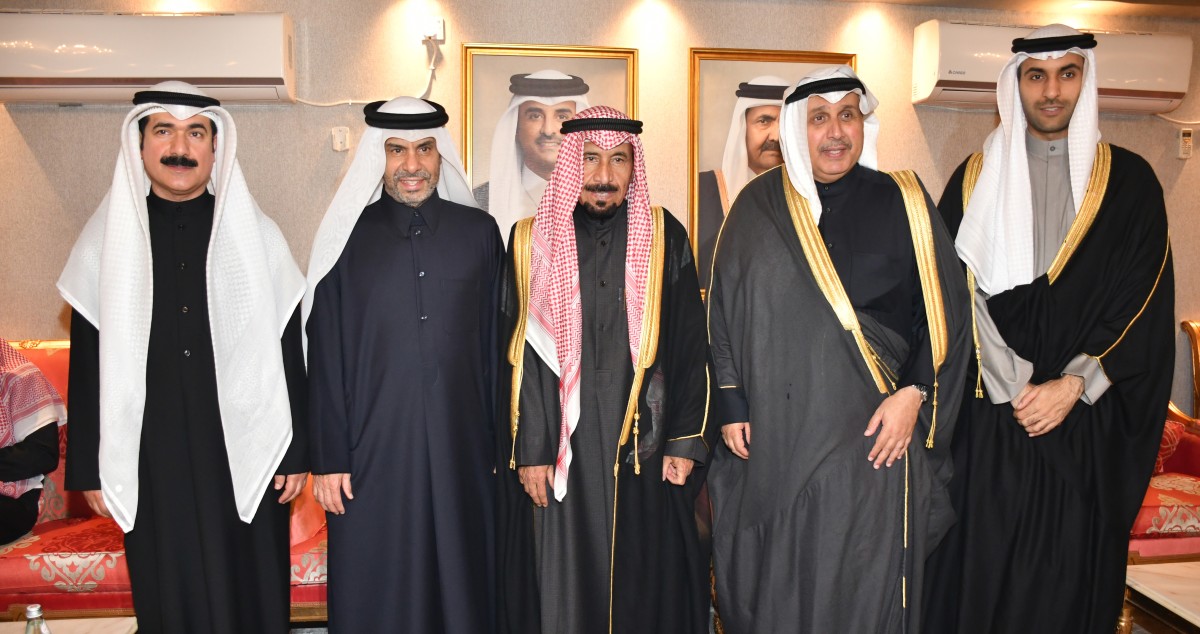 ديوانية سفارة البحرين استقبلت المهنئين بالشهر