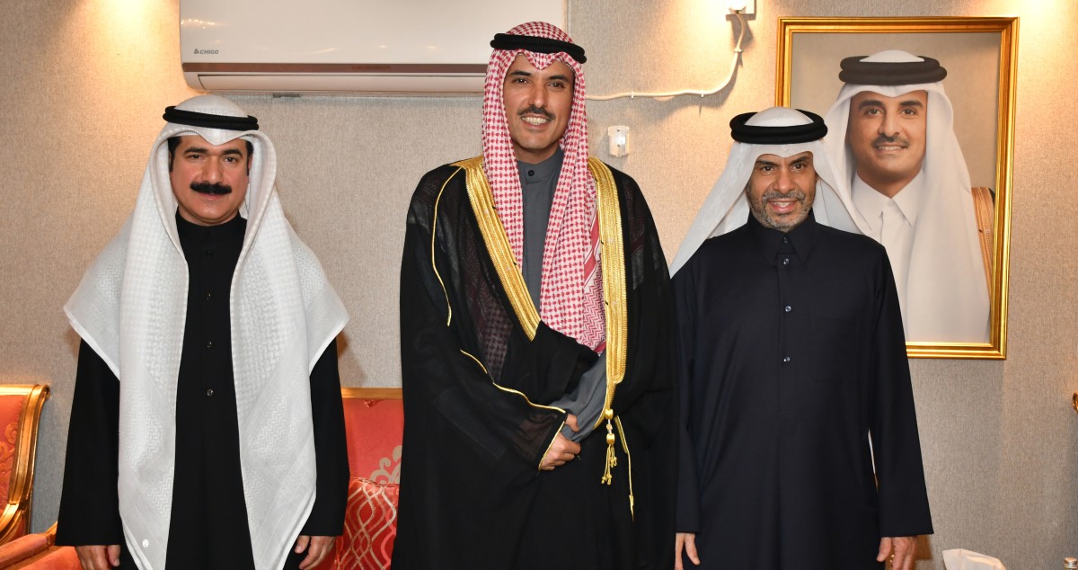 ديوانية سفارة البحرين استقبلت المهنئين بالشهر