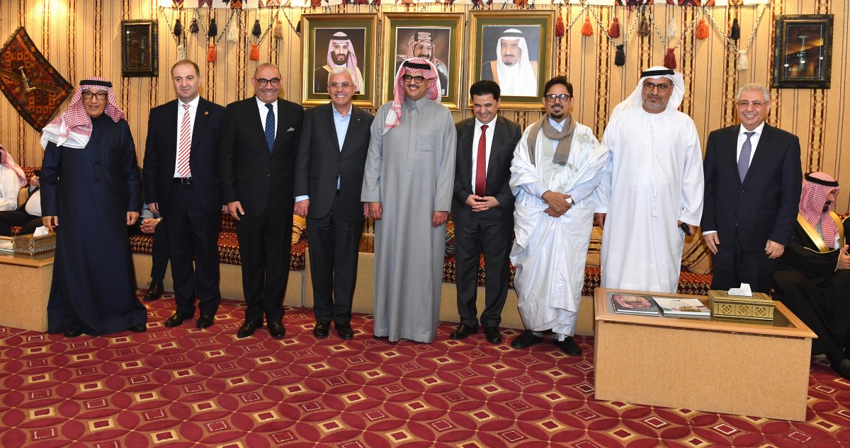 السفارة السعودية استقبلت المهنئين... روح التآخي تتجلى في رمضان