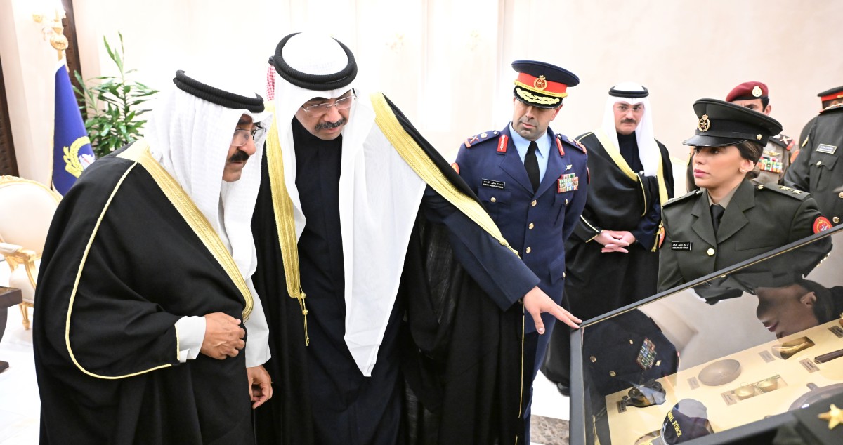 الأمير: الجيش الكويتي الأبي الدرع الحصين للوطن