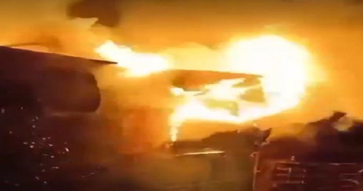 أحرق غرفته لينال حريته بعد 20 عاماً من الاحتجاز القسري