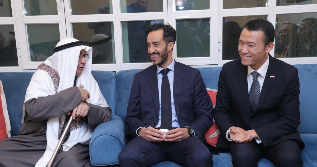 عائلة الياسين تستقبل المهنئين... مبارك عليكم الشهر