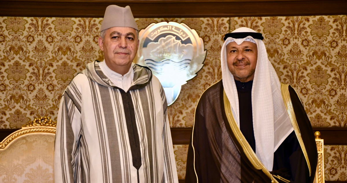 محافظ الفروانية مستقبلاً المهنئين: رمضان فرصة لتعزيز التواصل