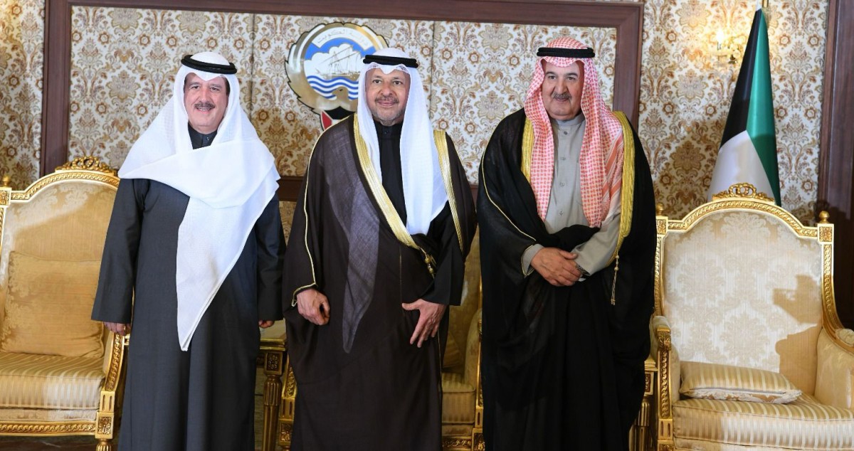 محافظ الفروانية مستقبلاً المهنئين: رمضان فرصة لتعزيز التواصل