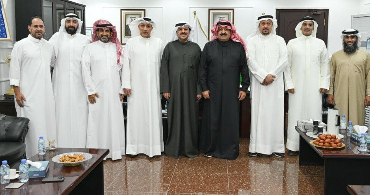 اليوسف: دراسة لتنظيم دوري للكويتيين فقط