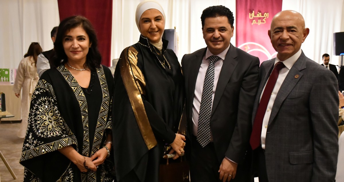 لجنة خريجي 'الأميركية' تقيم غبقة لطلبة الكويت وعائلاتهم