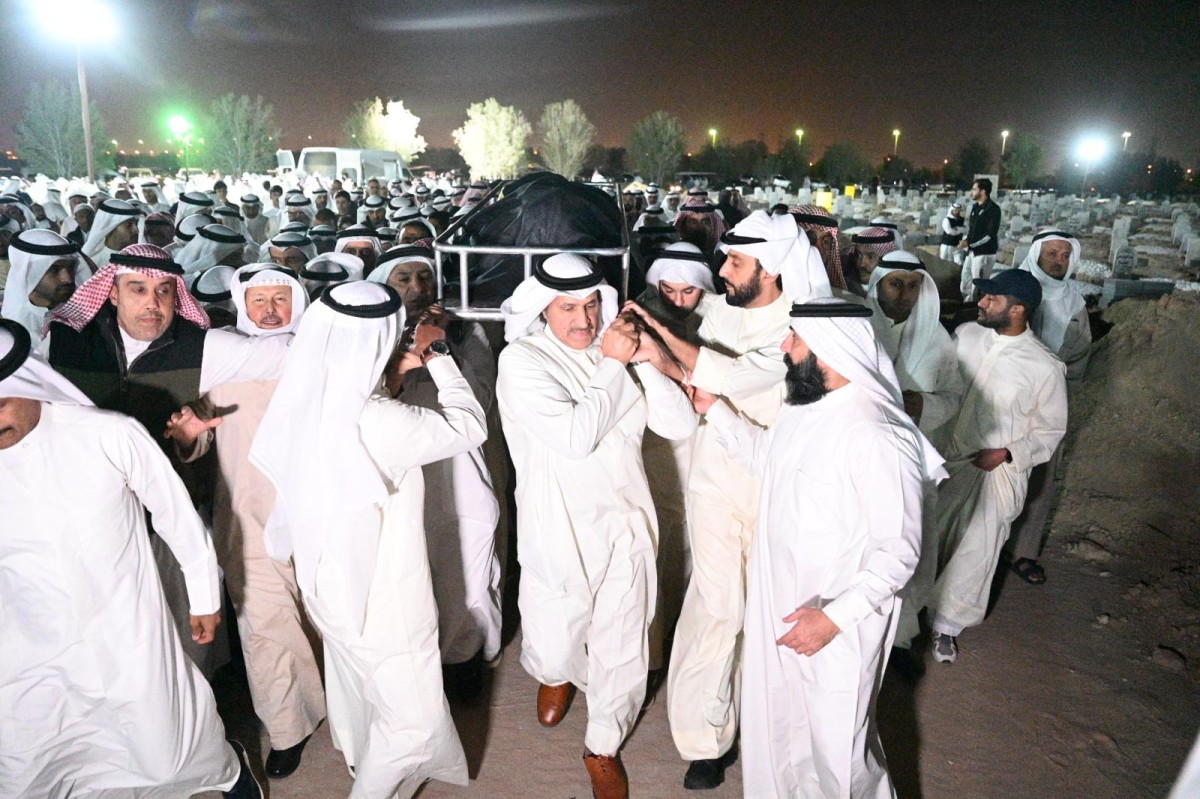 الكويت تشيّع خالد الجارالله إلى مثواه الأخير
