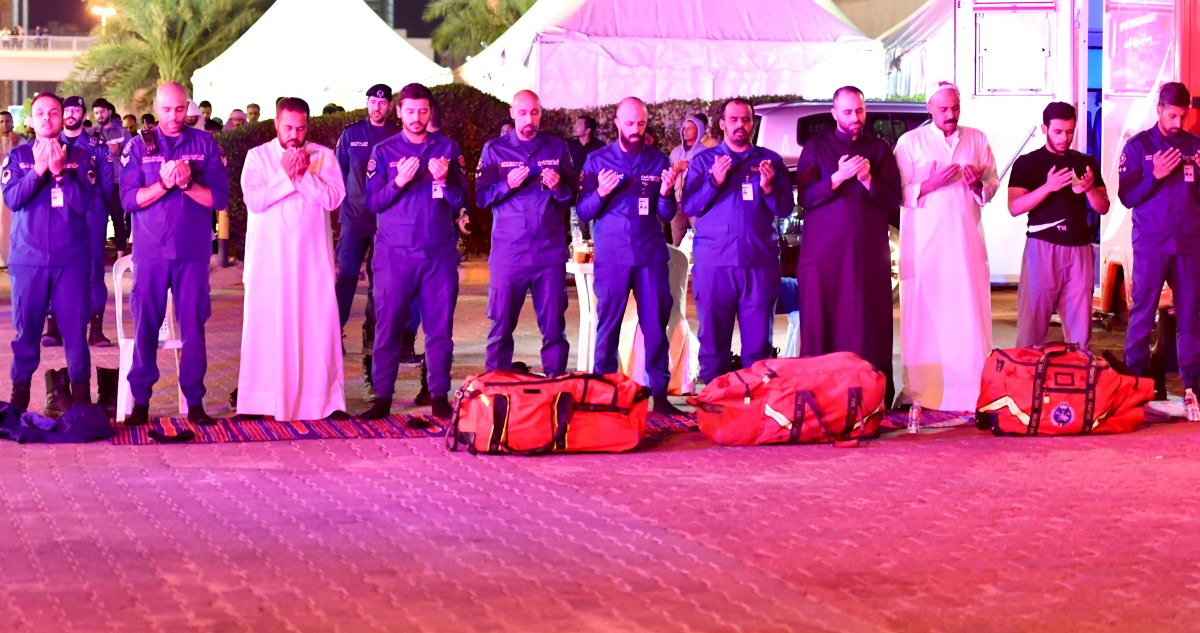 140 ألف مصلٍّ التمسوا ليلة القدر في المسجد الكبير