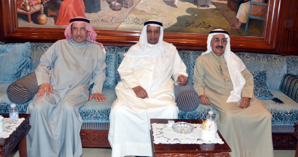 ديوان المعجل يستقبل المهنئين... عساكم من عواده