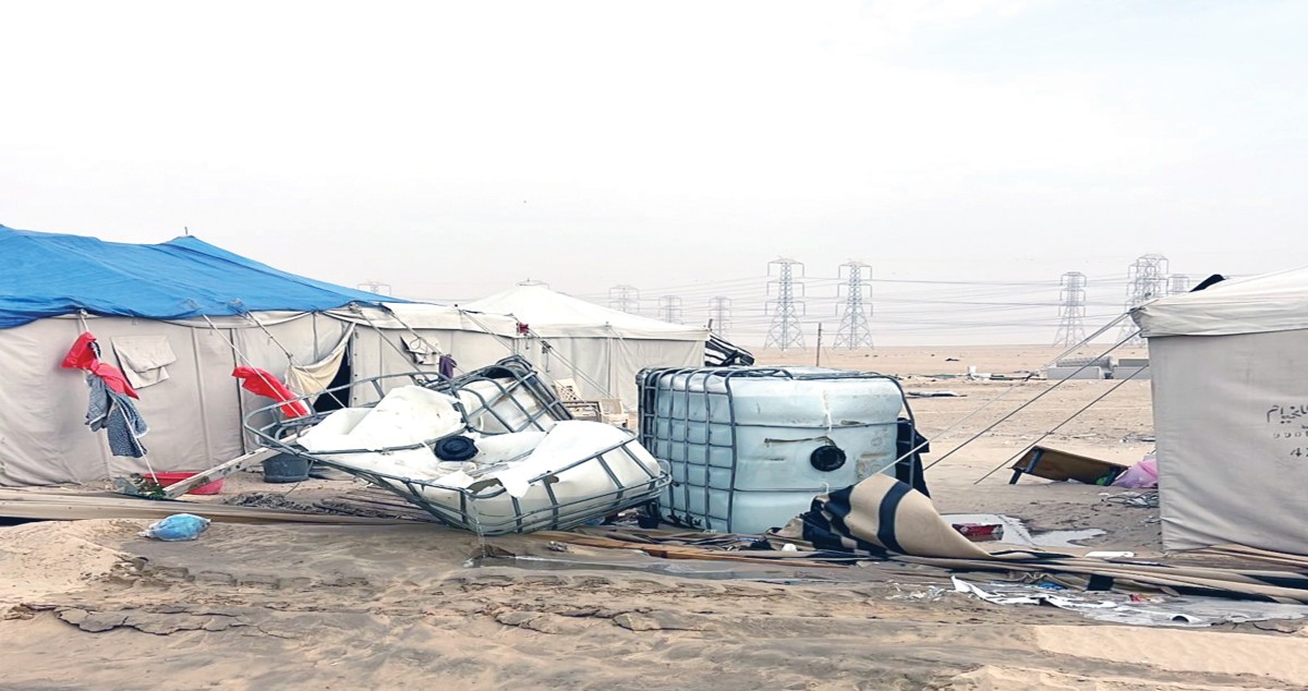 'بلدية الجهراء' تزيل 37 مخيماً مخالفاً