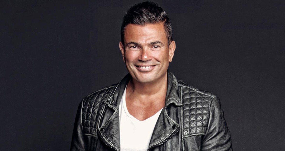 عمرو دياب على مسرح أرينا الكويت 8 مايو