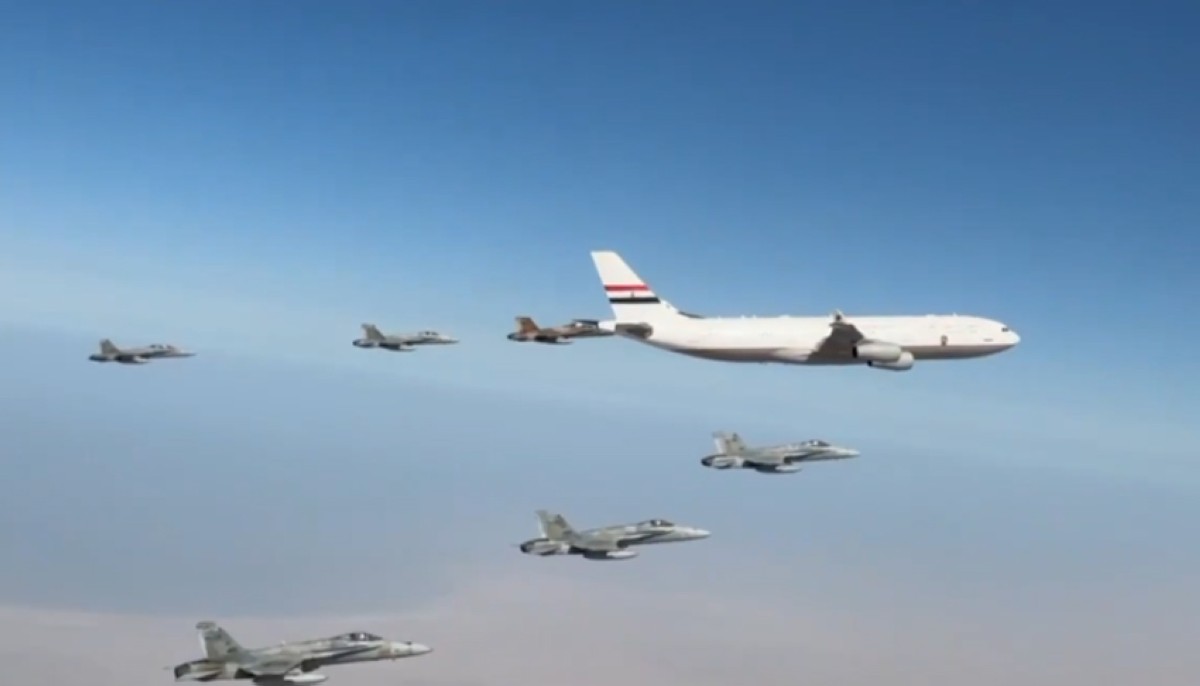 طائرات حربية ترافق الرئيس السيسي فوق الأجواء الكويتية