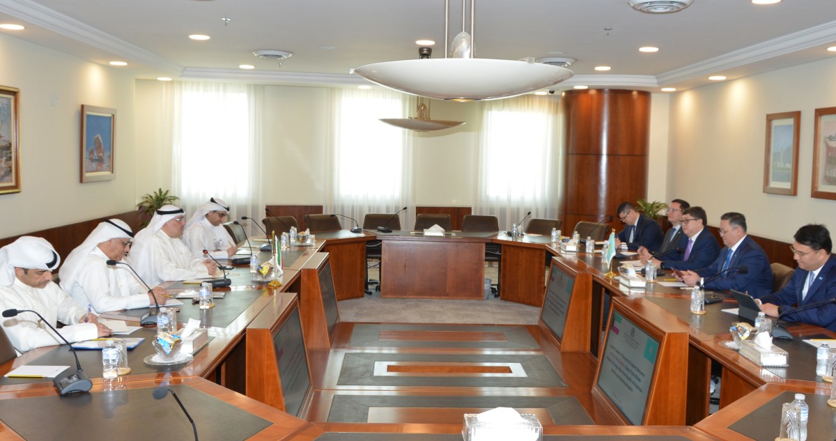 'الغرفة': تطوير نقل البضائع بين الكويت وكازاخستان