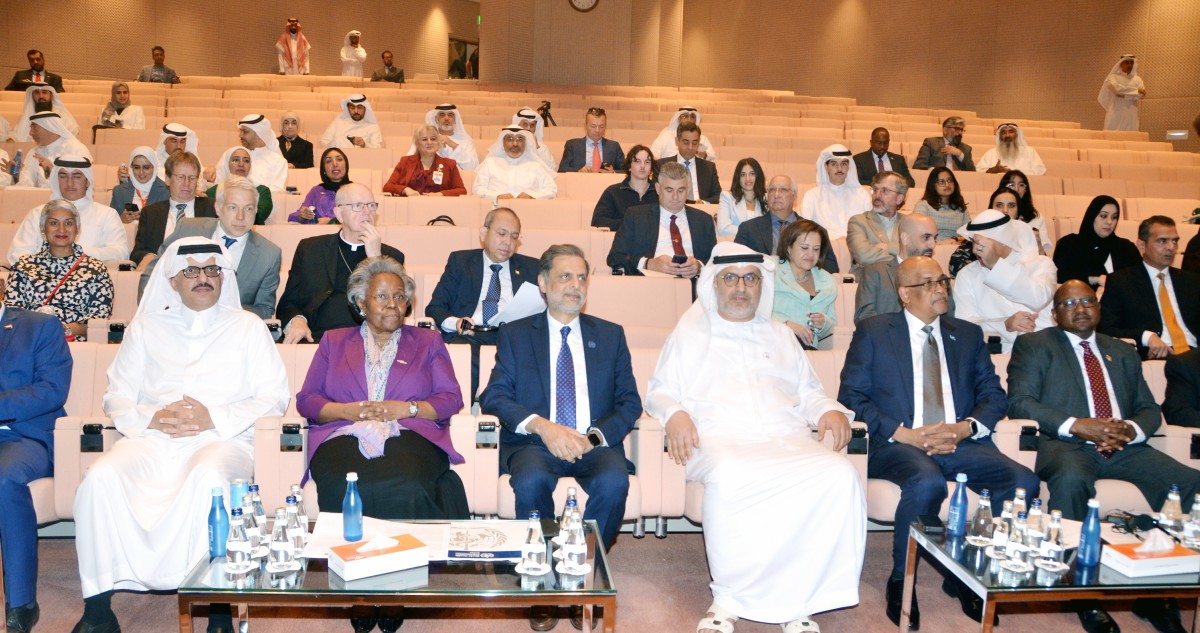 السفير النيادي: الإمارات تأخذ ملف ندرة المياه على محمل الجد
