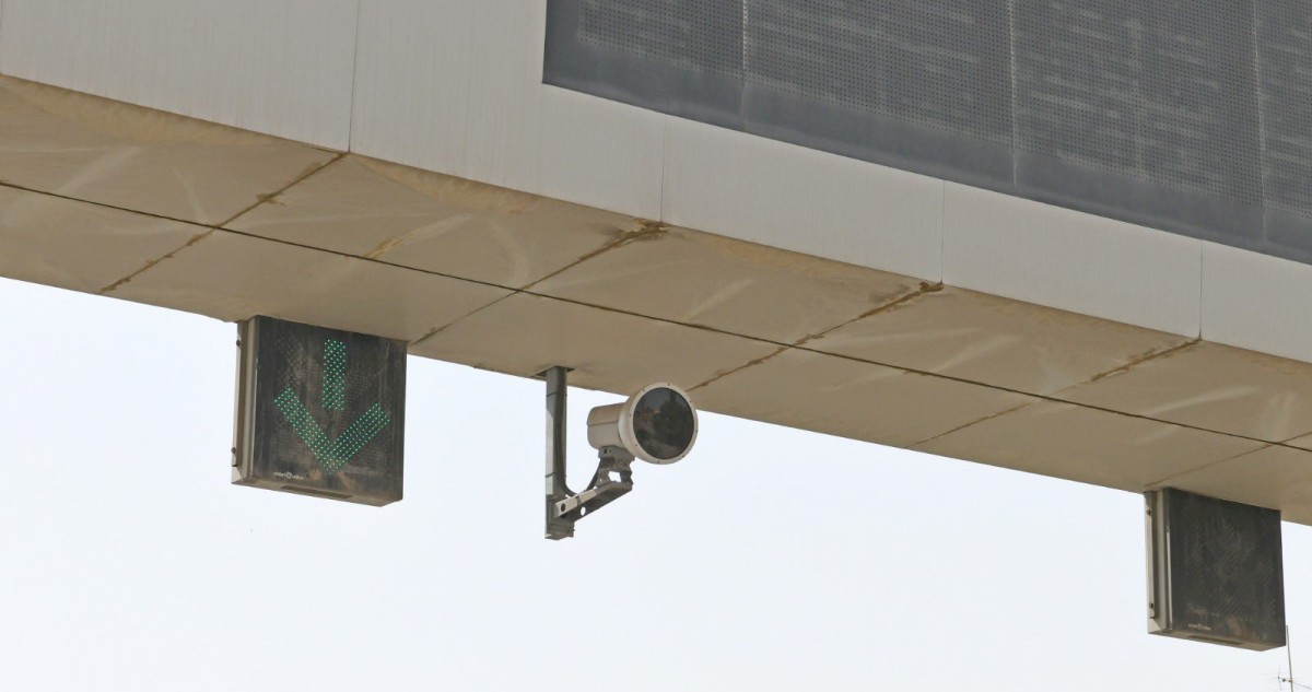 أول أيام تطبيق قانون المرور الجديد... 'الانضباط ' يعود إلى الطرق