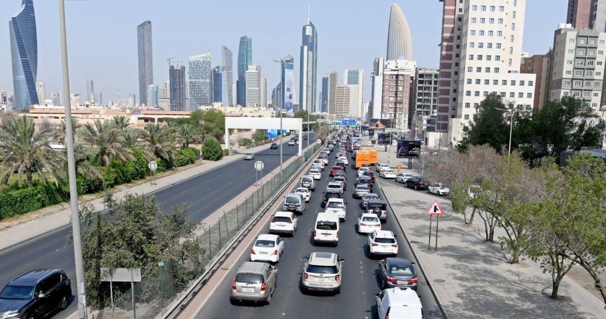 أول أيام تطبيق قانون المرور الجديد... 'الانضباط ' يعود إلى الطرق