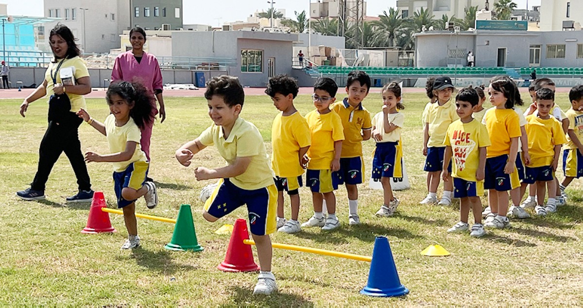 'الكويت الوطنية الإنكليزية '  تنظم يومها الرياضي السنوي