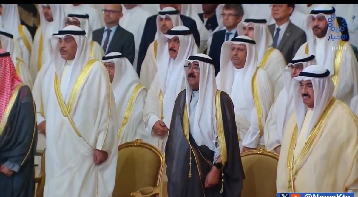 سمو الأمير يرعى حفل تكريم أوائل الخريجين في جامعة الكويت