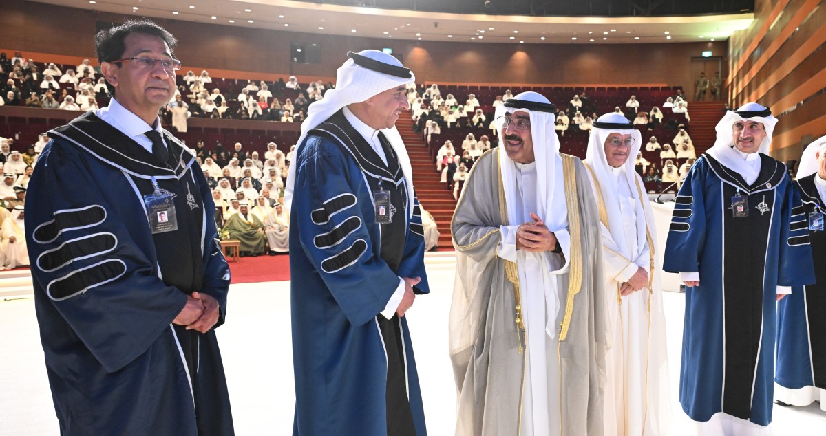 الأمير يشمل برعايته وحضوره تكريم متفوقي 'التطبيقي'