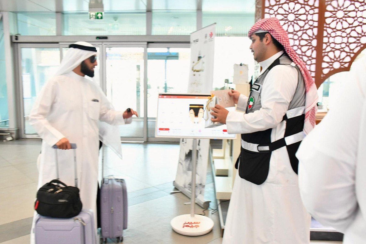 200 حاج في أولى الرحلات المتجهة إلى الأراضي المقدسة