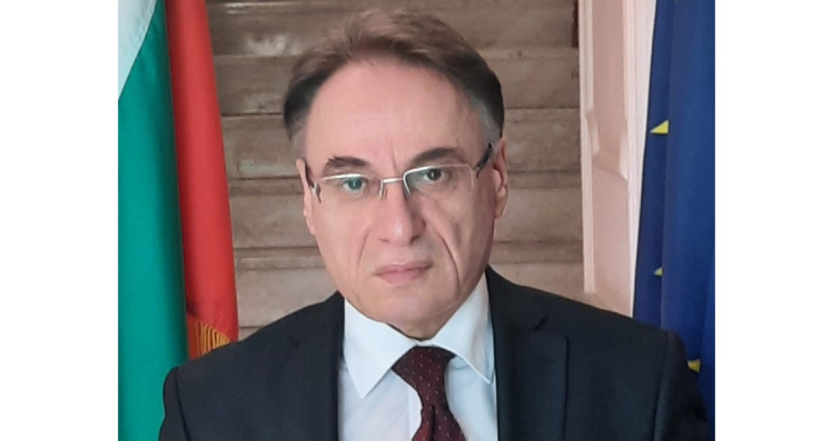 سفراء: 'العضيد والسند'... مسيرة حافلة بالإنجازات