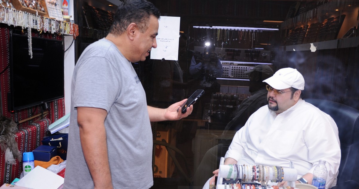 الأزمات تزيد الذهب بريقاً... ماذا عن الفضة؟