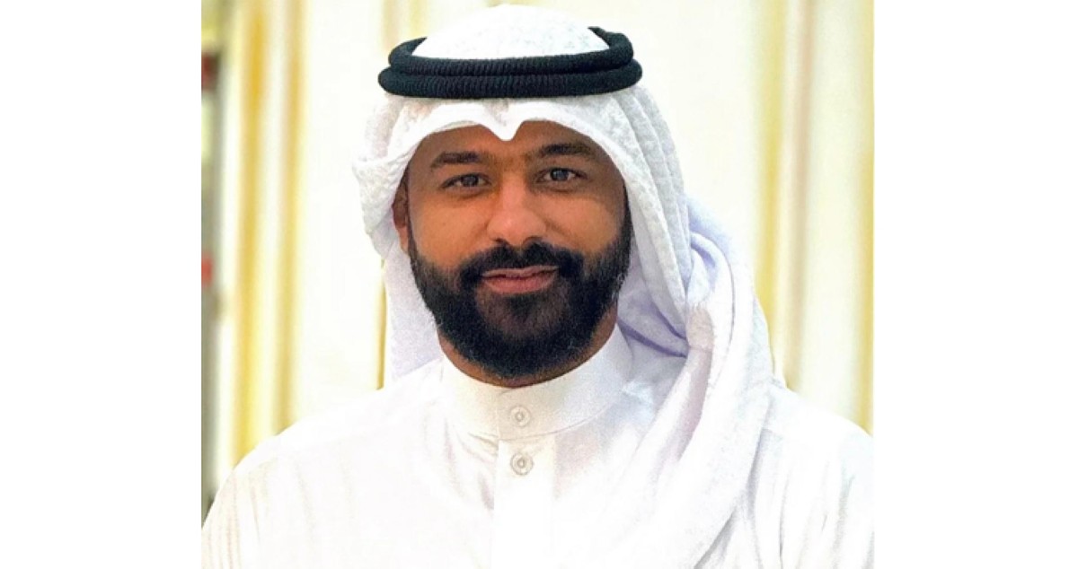 الديحاني مديراً  لطائرة العنابي
