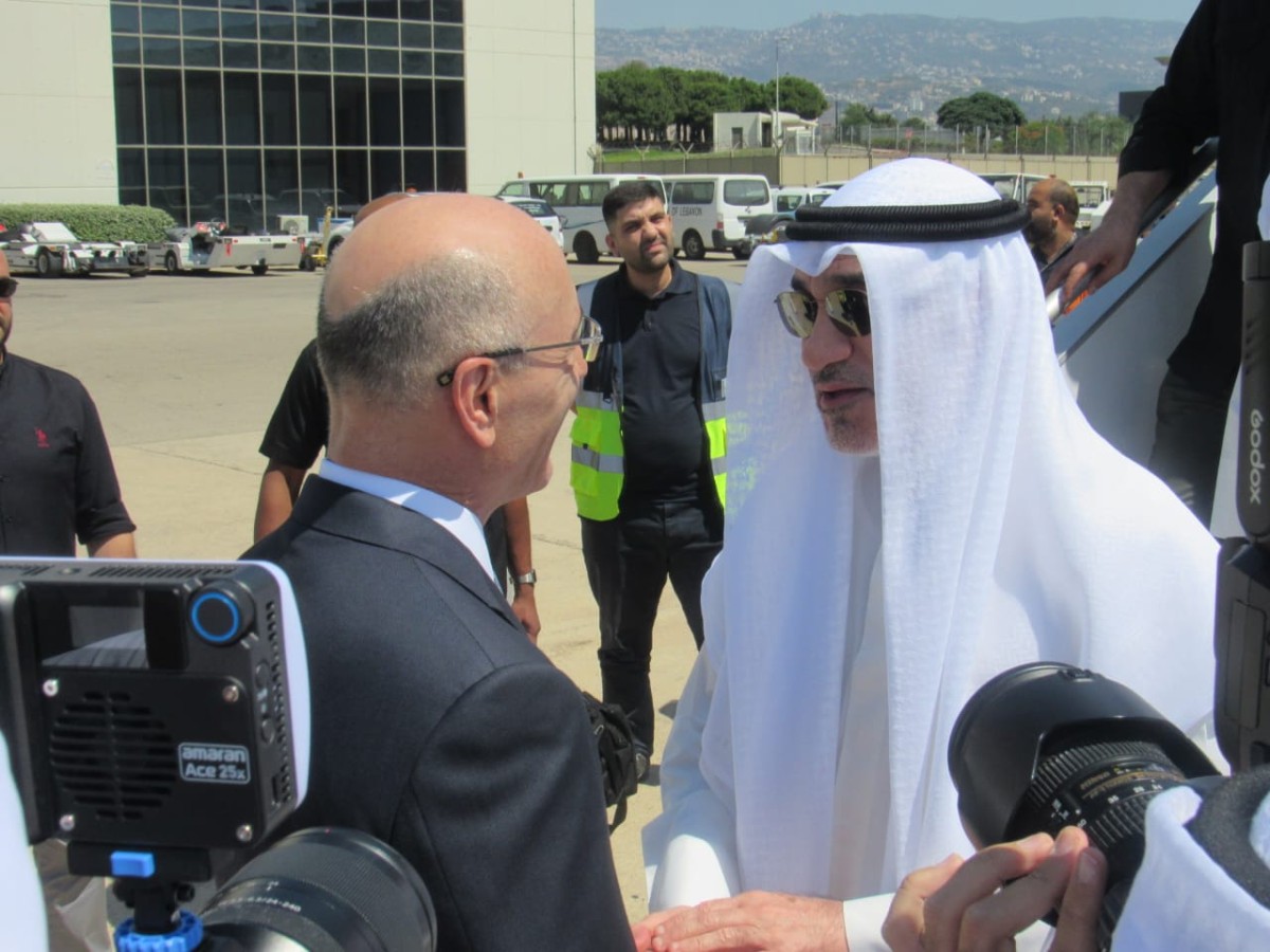 النائب الأول يصل إلى لبنان في زيارة رسمية